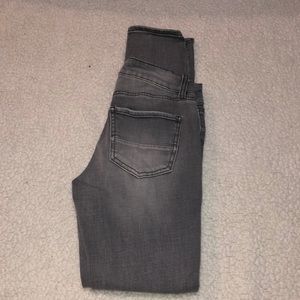 🐺 Refuge Grey Skinnies 🐺